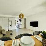 Malta Luxe شقة سالو