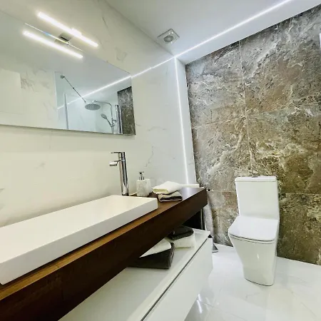 Malta Luxe 萨洛